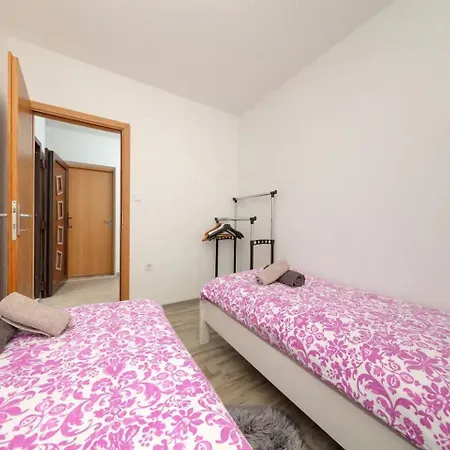 Ferienhaus House Berto Pomer