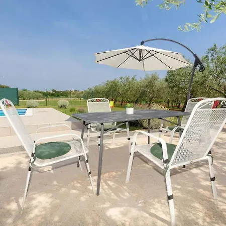 Vikendica House Berto